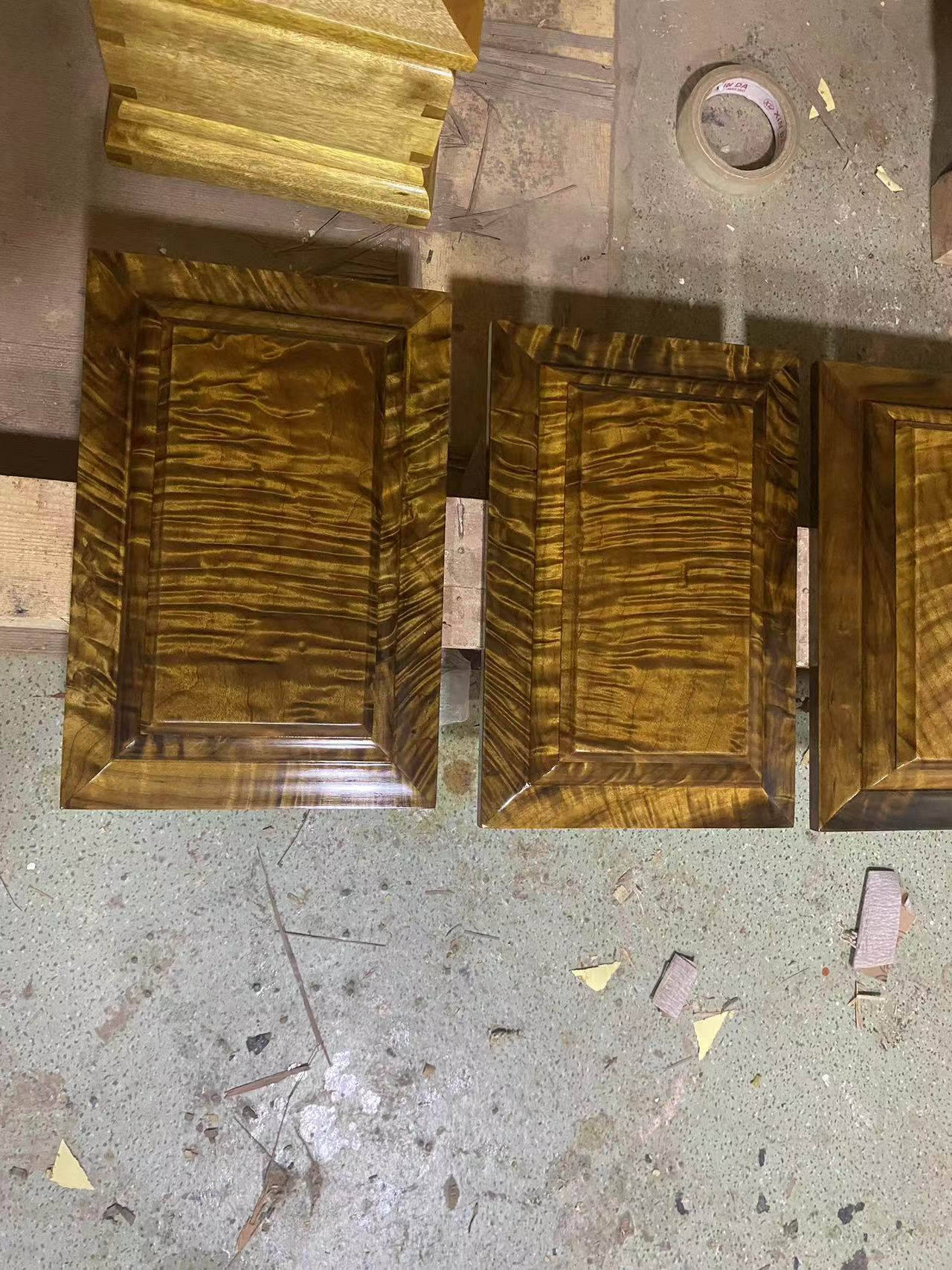 金丝楠木骨灰盒推荐一个靠谱选择——皇木阁